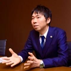 吉原 崇晃 弁護士