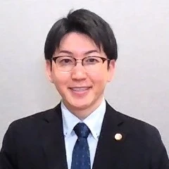 山倉 僚太 弁護士