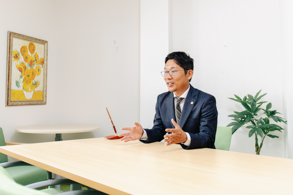 弁護士紹介画像