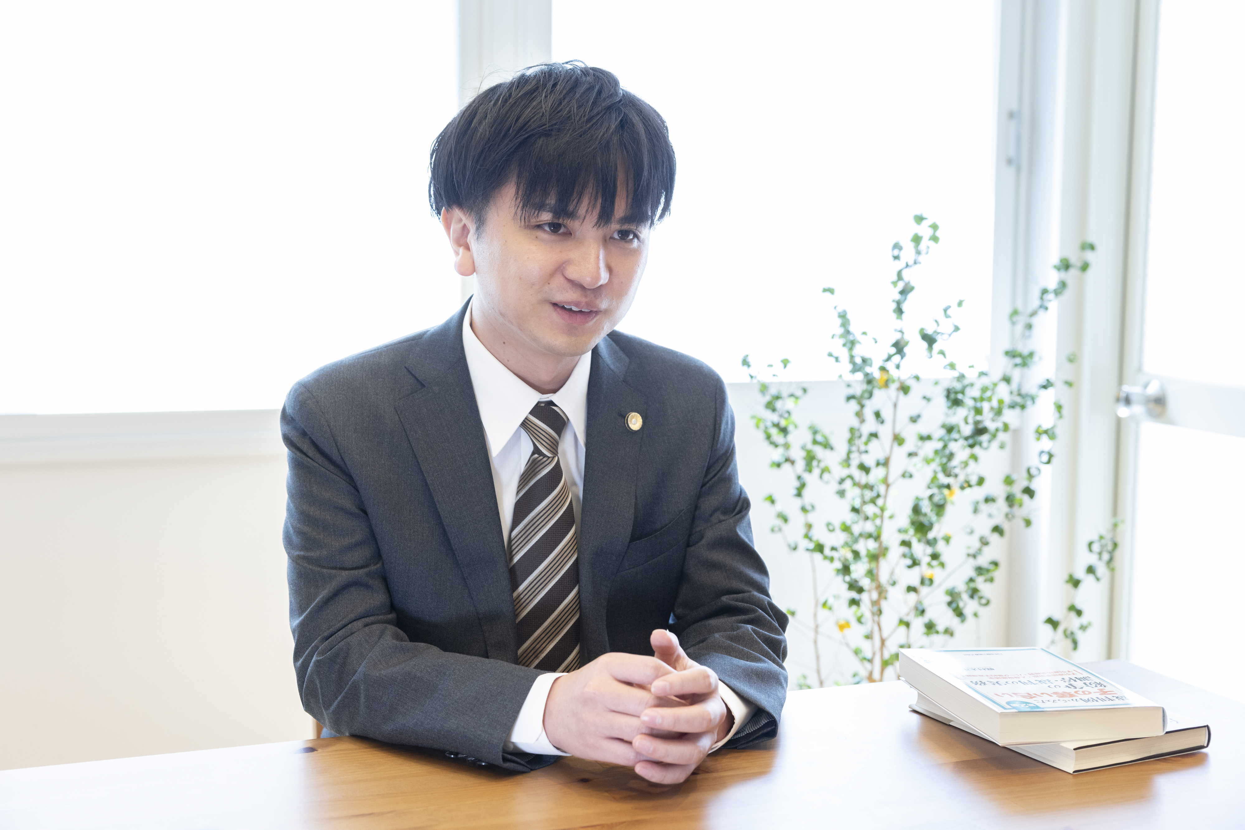 弁護士紹介画像
