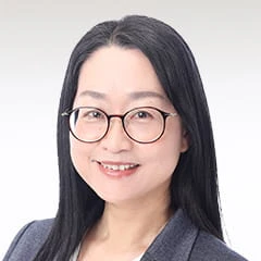 安達 里美 弁護士