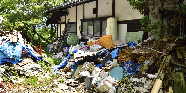 「ごみ屋敷問題」実態調査で浮き彫りになった影…なぜごみが住居を埋め尽くすのか？ 円滑な解決策への一歩