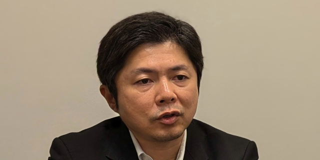 請願権の意義と本件の問題点について語る三葛敦志弁護士（弁護士JP編集部）