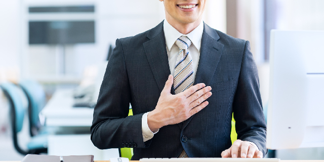 さわやかな笑顔は「獲物を落とすための戦略」普通の人でも見極められるサイコパスの「3つのサイン」