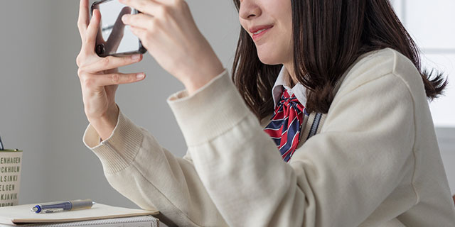未成年を狙うSNS被害“年間2000件”の脅威も…インスタ「見守り機能」の“抜け穴”探る子どもたち　保護者の対策は？