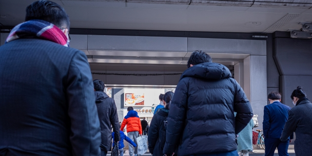 「記憶を頼りに」24年間で1400人を検挙…雑踏への“潜入”で容疑者を追う警視庁「見当たり捜査員」の仕事とは