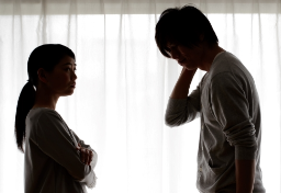 日本の「“反”不倫」規範意識は20年変わらず…他国と比較して「厳しい」？「ゆるい」？