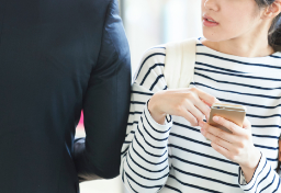 “ぶつかりおじさん”福岡・名門大学准教授が3度目逮捕…類似の悪質行為は各地で発生　反撃は「正当防衛」になる？