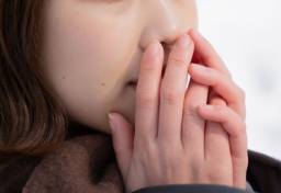 3人の子を抱え飢えた「シングルマザー」が“生活保護”を申請せず「餓死」を選んだ理由…「報道」が伝えなかった“国ぐるみ”の「適正化政策」の“弊害”とは？