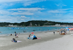 海水浴場での“タトゥー・入れ墨露出”禁止…「自由を制約している」ものの「憲法規範に逸脱」しない理由とは？【弁護士が解説】