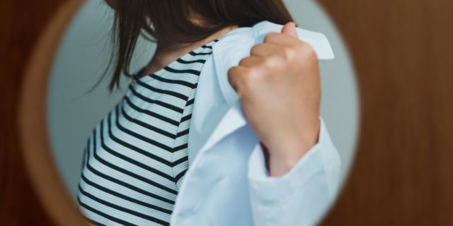 AV新法施行3年も…“違法AV”なぜ増加？　ルール守る「適格AV業者」の苦境と「アングラ業者」暗躍の誤算