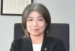 学歴詐称疑惑の伊東市長「百条委員会」出頭を拒否すれば“刑罰”も？　「事ここに至っては…」元議員の弁護士が助言する“賢明な振る舞い”とは