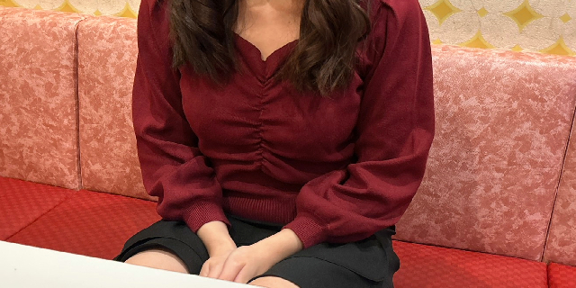 風俗店の待機室で1日中“缶チューハイ”を…「教育虐待」を受けた24歳女性の“生きづらさ”と、「どん底の日々」から抜け出すまで