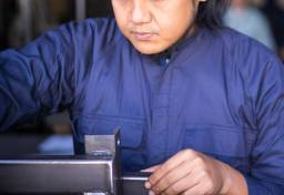 “不法就労”の「外国人労働者」が日本経済を支えてきた？　入管も“黙認”してきたが…「取り締まり強化」に舵を切った“ターニングポイント”とは