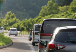 高速道路で“歩行者”の死亡事故　酒酔い、認知症、外国人…増加する「誤侵入」はねたドライバーの責任は？