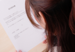 「あなたの悪いウワサを聞いた」転職者“内定取消”した企業に200万円支払い命令　裁判所が示す“採用判断”の重い責任