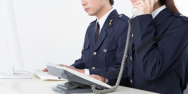 「アイツはこんなことも教えないのか」交番内で上司の“いがみ合い”にウンザリ…「配属ガチャ」にハズレた“新人警官”の憂うつ