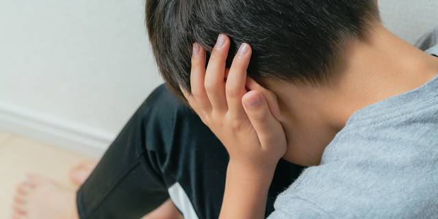 「実の子だから虐待できる」両腕をつかんで体を引きずり、汚物を持たせ…“子どもを傷つける親”に共通するゆがんだ認知