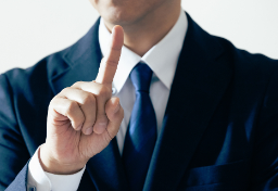 「成人式帰り」「エジプト型の足の女性を」パパ活あっせん“交際クラブ”スタッフもドン引き…男性会員の“とんでもリクエスト”とは