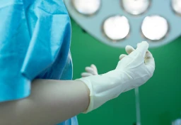 「脳外科医 竹田くん」モデルの元執刀医、12日判決　患者に両脚麻痺の後遺障害を負わせた罪でおととし起訴…「医師免許はく奪」の条件は？