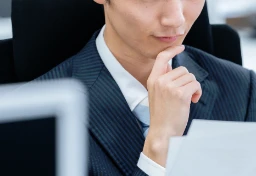 異動命令に従わず「欠勤」続けた社員の解雇は無効　裁判所が会社に「給料1年10か月分」の支払いを命じた理由