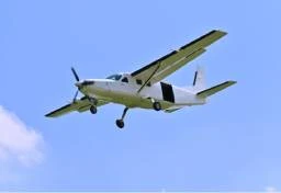日活ロマンポルノ俳優Mが“右翼の大物”邸宅に小型機で特攻　ロッキード事件のさなかに起きた“衝撃事件”から50年