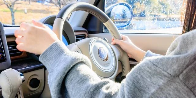 生活保護シングルマザーが「車通勤NG」に不服で仙台地裁へ提訴　元判事が指摘する“国の通達行政”と現場のズレ