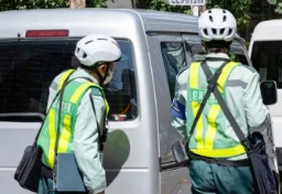 「卑怯だよな」駐車監視員が反則切符を“切る”のは“大人しそうな人”ばかり？   元警官が明かす“ノルマ優先”取り締まりの非情な実態