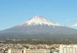 富士宮市長が怒り「遭難者に救助費用の自己負担を」は実現可能か？　無謀な登山者に責任を負わせるための“具体的要件”【弁護士解説】