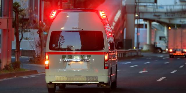 夜間・休日診療の“特別料金”1万円が、救急車呼べば「タダ」…“生活保護受給者”の受診実態にみる“制度の矛盾” | 弁護士JPニュース