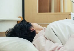 「放置すれば死ぬ」精神科医が明かす統合失調症のリアル　食事を一切とらず、トイレにも行かないまま1週間…患者の命を救った“最終兵器”とは