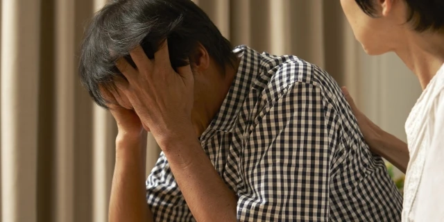 「昨夜おやじを押さえつけた」真面目な家族を虐待へ走らせる…“同居なら生活援助NG”介護保険の理不尽な原則