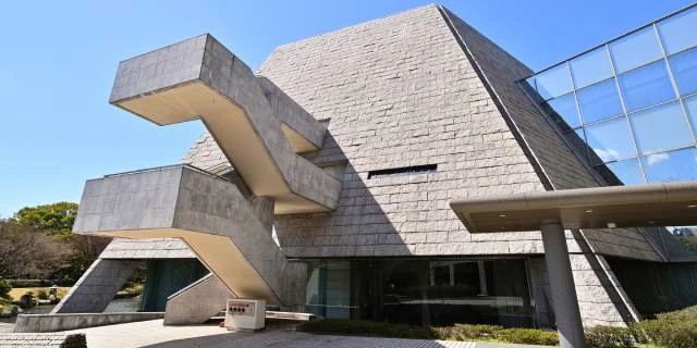 福岡県議会「みかじめ料」関係者は“最大7年6月の拘禁刑”の可能性も…“カネ払ってまで議長ポストを買う”意義とは？　元市議の弁護士が解説