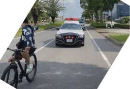 同じ14歳少年が“月内に2度逮捕”…危険走行「名古屋ライド」でバス衝突にパトカー妨害　自転車でも「あおり運転罪」に問われるワケ【弁護士解説】